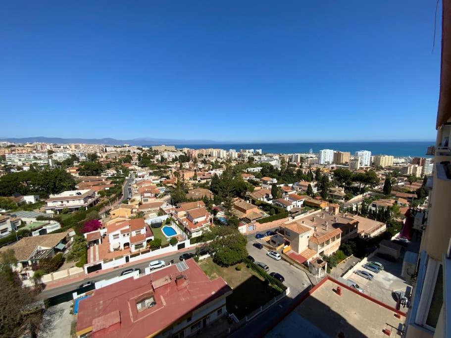Appartement Entier Avec Vue Panoramique Benalmadena Bagian luar foto